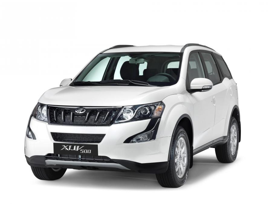  Mahindra XUV500 2015 года  (фото 2 из 30)